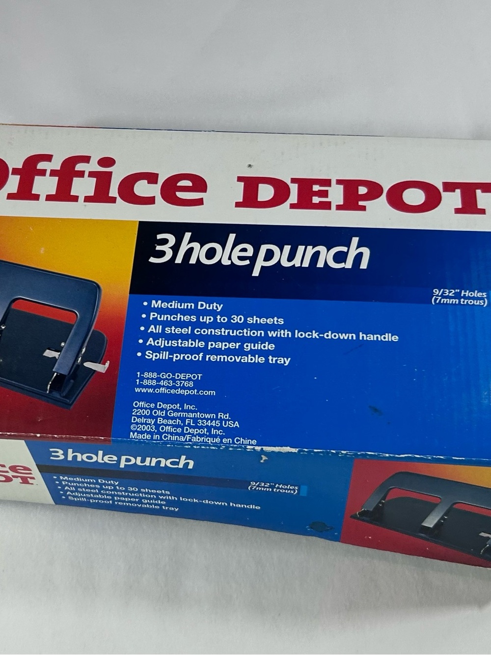 Office Depot Medium-Duty 3-Hole Punch in Red/Blue